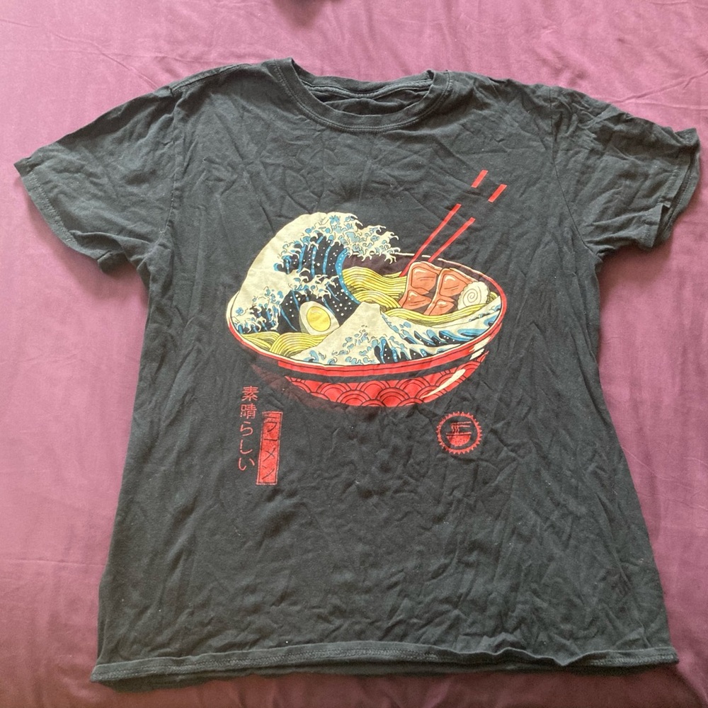 Anime noodles graphic tee